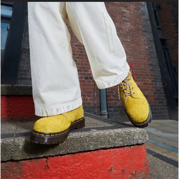 Dr Martens 939 Ben Suede Padded Collar Lace Up Boots Size 10  NEW - Picture 1 of 14